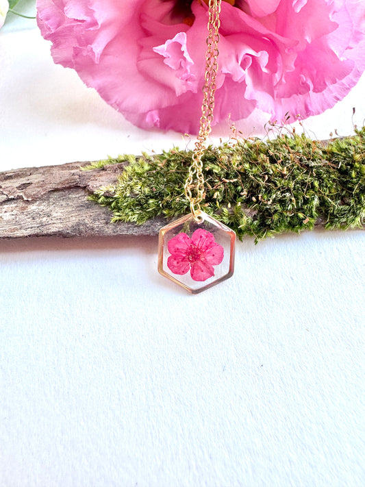 Plum bloosom sml necklace