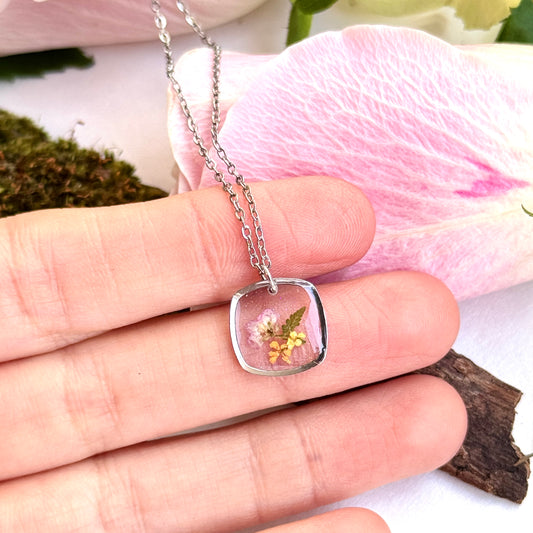 Small Lisbon Necklace