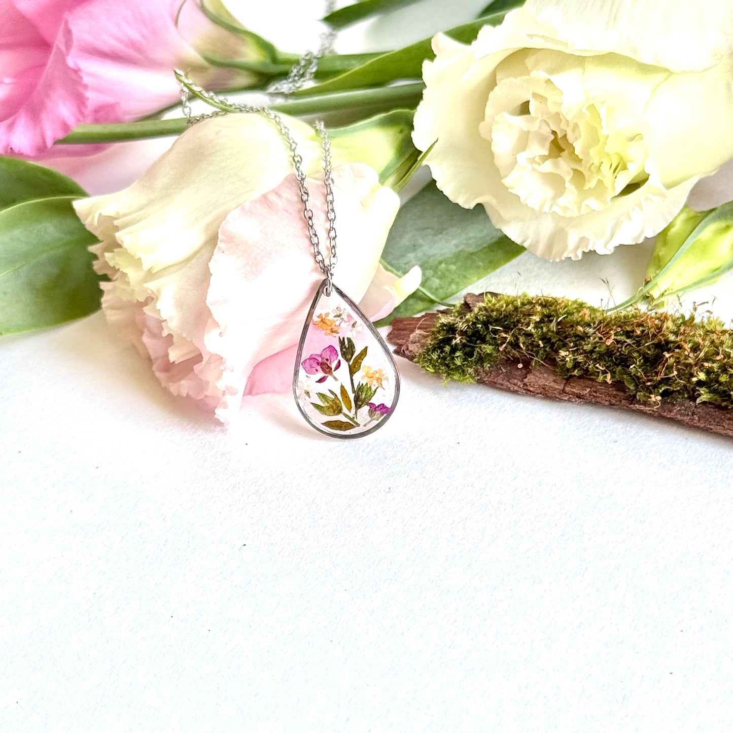 Silver field Necklace