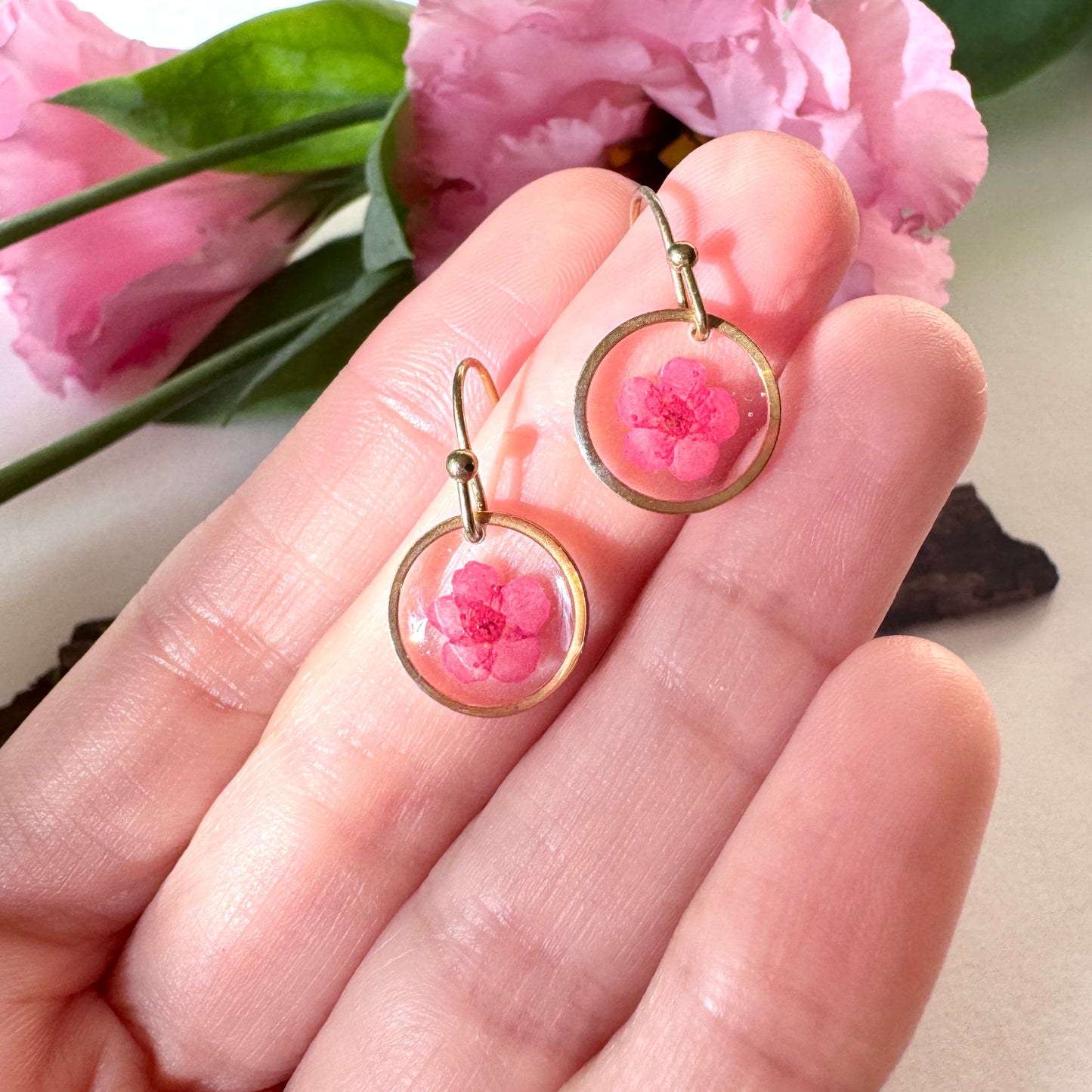 Plum bloosom sml earrings