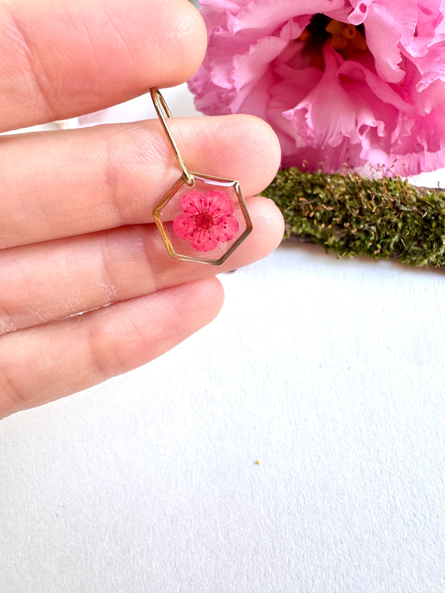 Hexagon Plum bloosom sml earrings