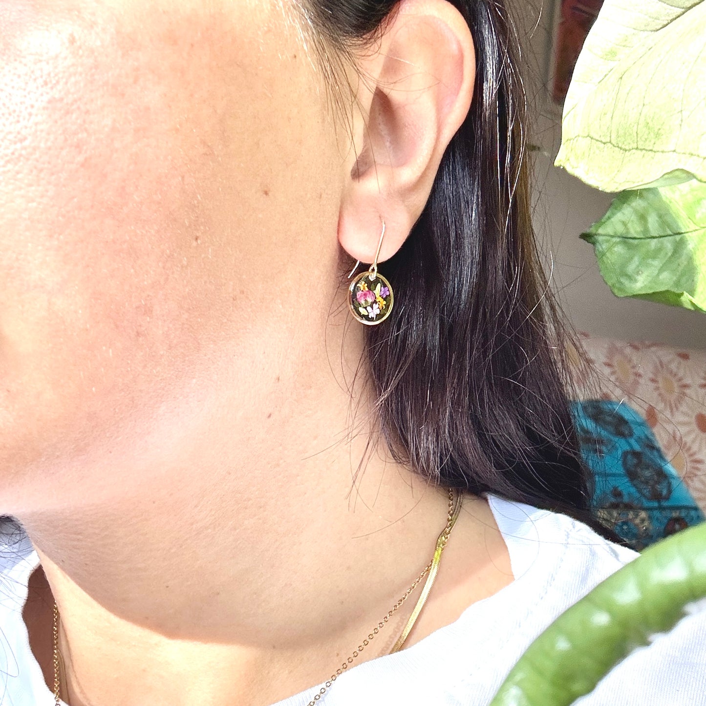 Small Aura Earrings in gold