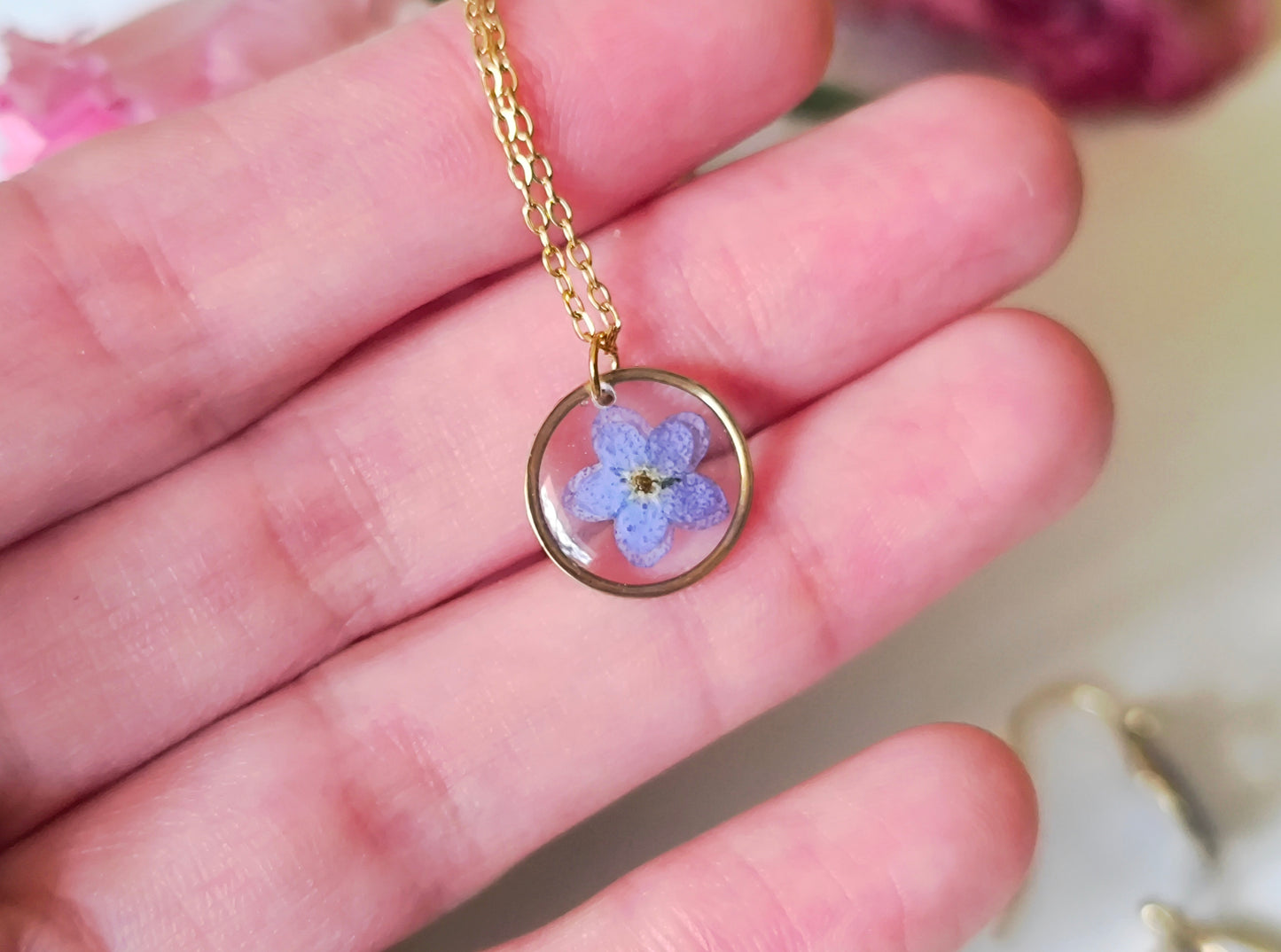 For get me not Necklace