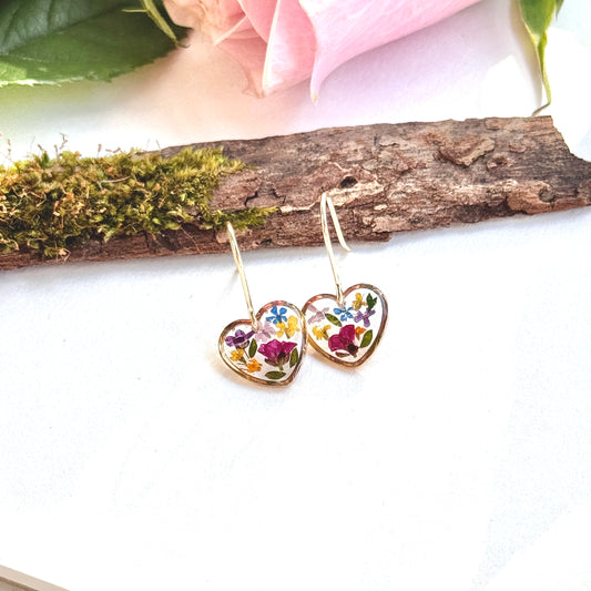 Small Heart Earrings in gold