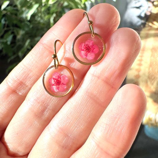 Plum bloosom sml earrings