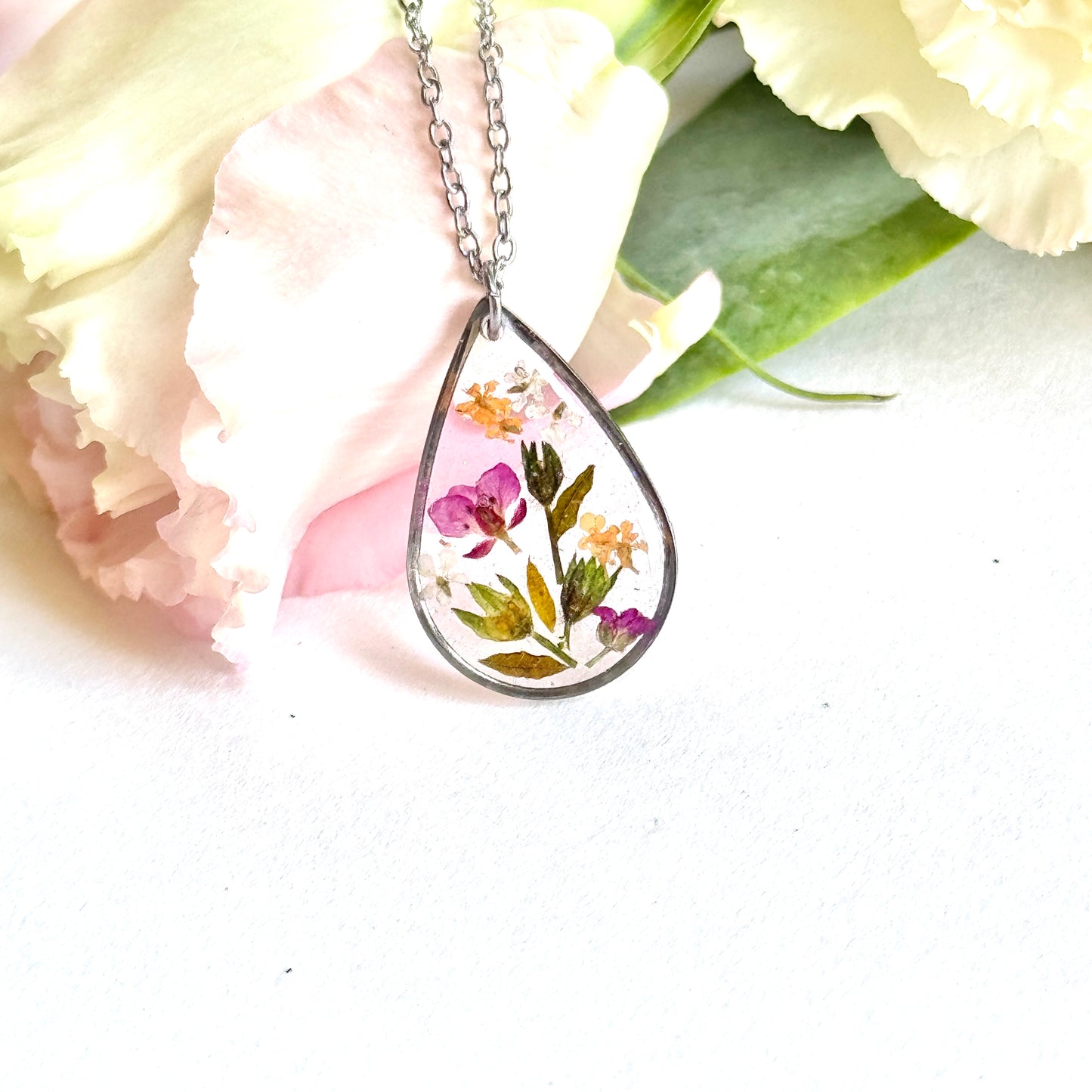 Silver field Necklace