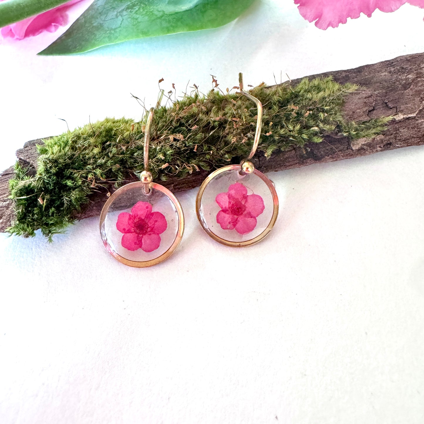 Plum bloosom sml earrings