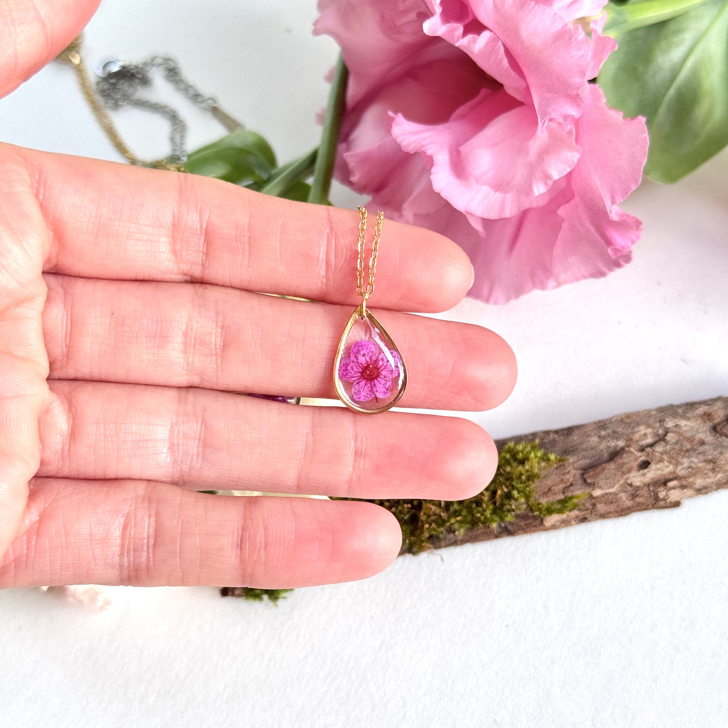 Pink Plum bloosom sml necklace