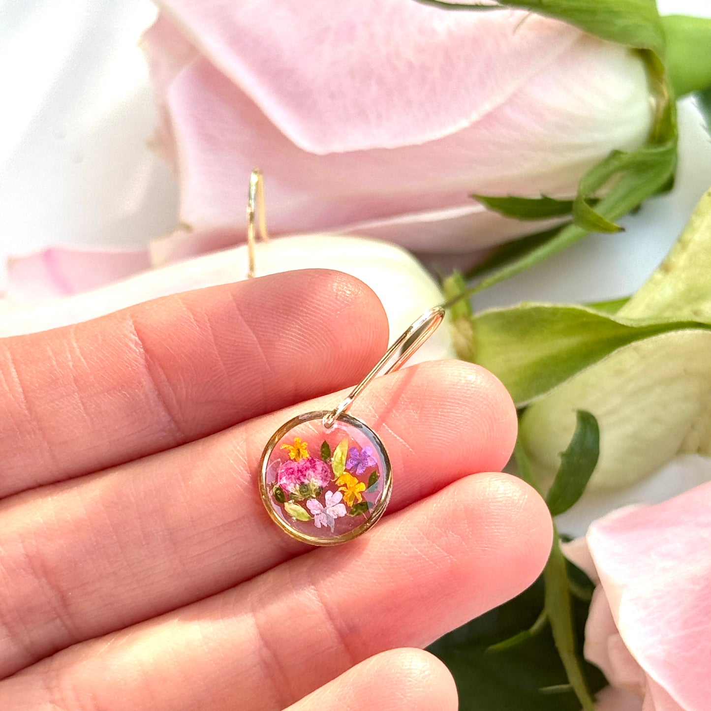 Small Aura Earrings in gold