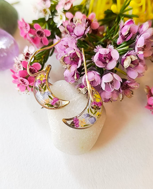 Small Moon earrings  (golden)