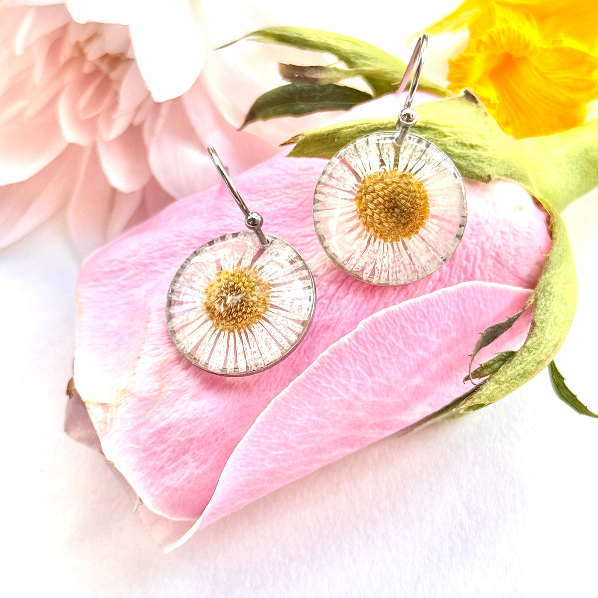 Daisy Earrings