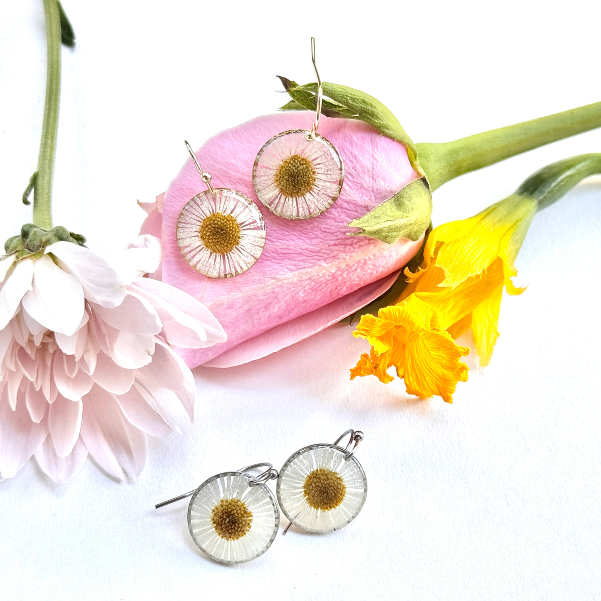 Daisy Earrings